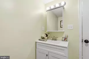2956 Grace St, Winchester, VA 22601 - Photo 11