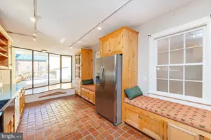 7 N Loudoun St, Winchester, VA 22601 - Photo 17