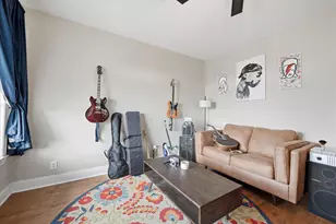 16 S Pleasant Valley Rd, Winchester, VA 22601 - Photo 5