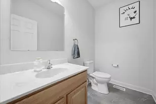 16 S Pleasant Valley Rd, Winchester, VA 22601 - Photo 13