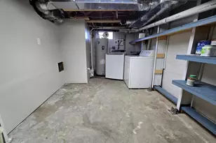 513 Van Fossen St, Winchester, VA 22601 - Photo 33