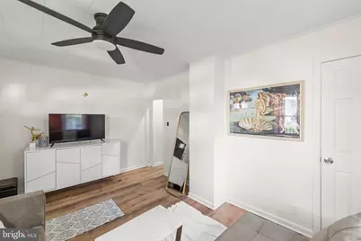 31 W Southwerk Street, Winchester, VA 22601 - Photo 15