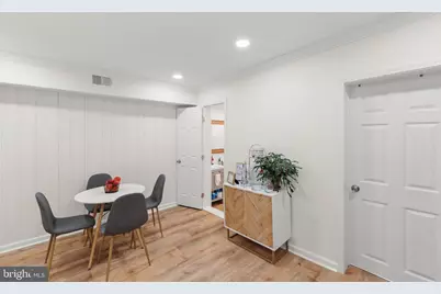 31 W Southwerk Street, Winchester, VA 22601 - Photo 17