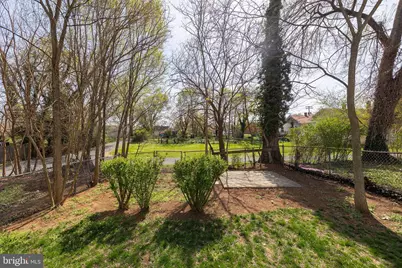 31 W Southwerk Street, Winchester, VA 22601 - Photo 5