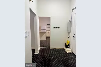 42-44 Piccadilly Street E, Winchester, VA 22601 - Photo 11