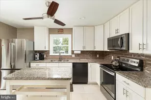 1300 Caroline St, Winchester, VA 22601 - Photo 7