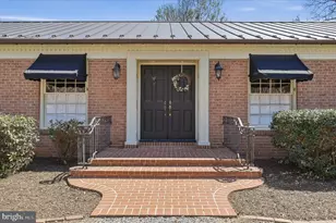 466 Merrimans Ln, Winchester, VA 22601 - Photo 5