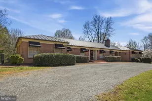 466 Merrimans Ln, Winchester, VA 22601 - Photo 3