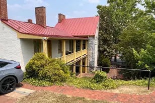 15 S Braddock St, Winchester, VA 22601 - Photo 1