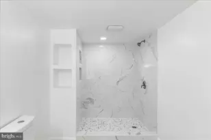 1025 S Loudoun St, Winchester, VA 22601 - Photo 21