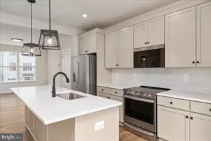 210 Monteith Dr, Winchester, VA 22601 - Photo 5