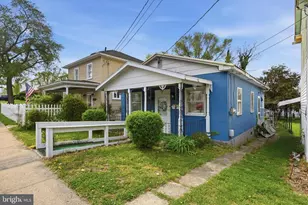 7 E Bond St, Winchester, VA 22601 - Photo 3