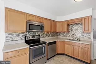 608 Dunlap St, Winchester, VA 22601 - Photo 5