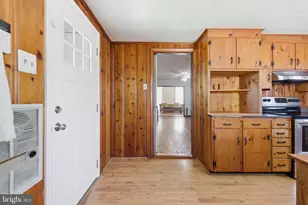 802 E Cork St, Winchester, VA 22601 - Photo 25