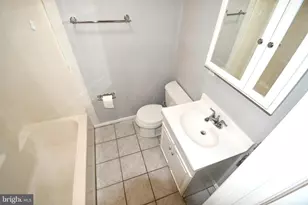 8 W Monmouth St, Winchester, VA 22601 - Photo 17