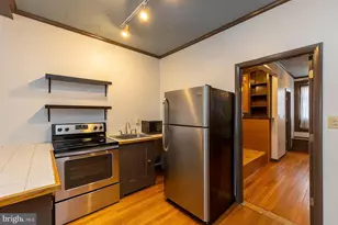 105 N Loudoun St, Winchester, VA 22601 - Photo 3