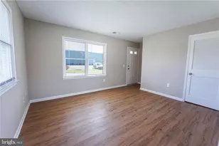 3107 Shawnee Dr, Winchester, VA 22601 - Photo 3
