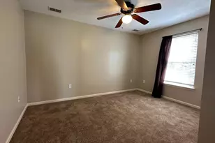 2066 Honeysuckle Ln, Winchester, VA 22601 - Photo 9