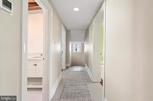 6 E Cecil St, Winchester, VA 22601 - Photo 17