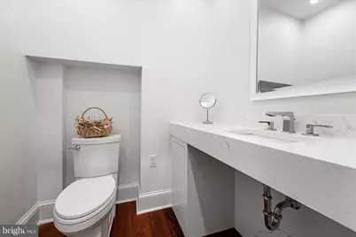 6 E Cecil St, Winchester, VA 22601 - Photo 13