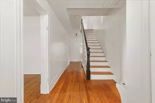 307 E Piccadilly St, Winchester, VA 22601 - Photo 3
