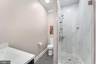 118 1/2 E Cork St, Winchester, VA 22601 - Photo 19