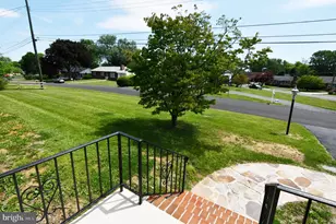 437 Beechcroft Rd, Winchester, VA 22601 - Photo 9