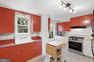 11 W Germain St, Winchester, VA 22601 - Photo 15