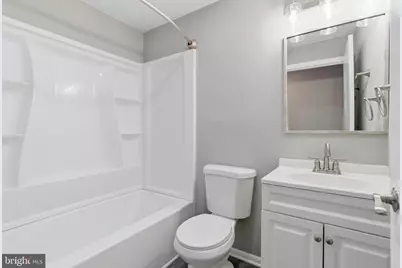 1725 Henry Avenue #101, Winchester, VA 22601 - Photo 11