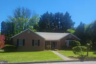 654 Treys Dr, Winchester, VA 22601 - Photo 1
