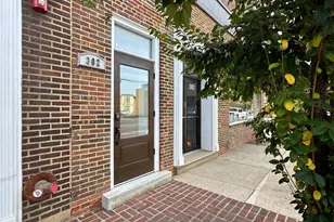 302 N Cameron St, Winchester, VA 22601 - Photo 1