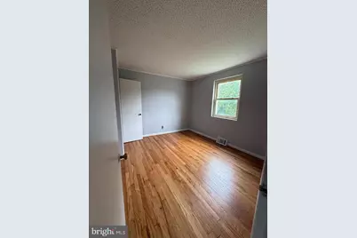 203 E Whitlock Avenue, Winchester, VA 22601 - Photo 3