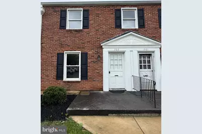 203 E Whitlock Avenue, Winchester, VA 22601 - Photo 1