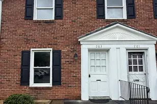 203 E Whitlock Ave, Winchester, VA 22601 - Photo 1