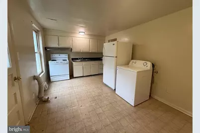 207 E Whitlock Avenue, Winchester, VA 22601 - Photo 3