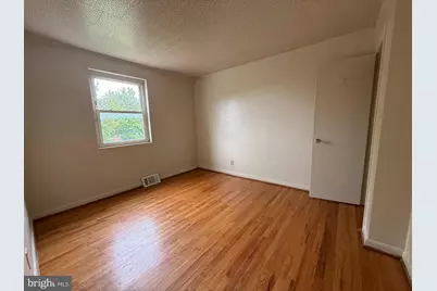 207 E Whitlock Avenue, Winchester, VA 22601 - Photo 5