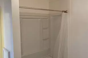 105 N Loudoun St, Winchester, VA 22601 - Photo 3