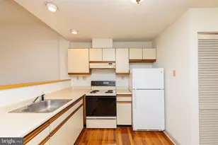 7 W Piccadilly St, Winchester, VA 22601 - Photo 7