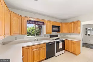443 Fairmont Ave, Winchester, VA 22601 - Photo 3
