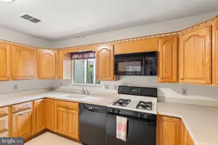 443 Fairmont Ave, Winchester, VA 22601 - Photo 5