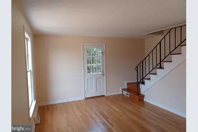 220 E Whitlock Avenue, Winchester, VA 22601 - Photo 3