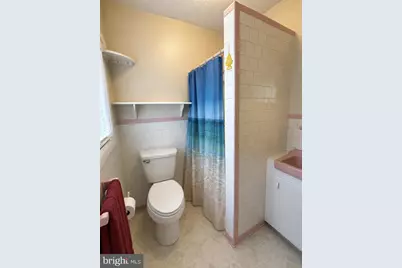302 Wentworth Drive, Winchester, VA 22601 - Photo 15