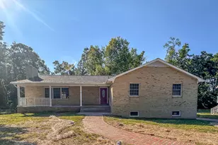 110 Russellcroft Rd, Winchester, VA 22601 - Photo 1