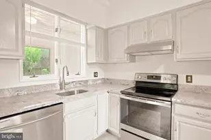 209 N Washington St, Winchester, VA 22601 - Photo 59