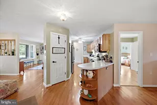 209 W Cedarmeade, Winchester, VA 22601 - Photo 25