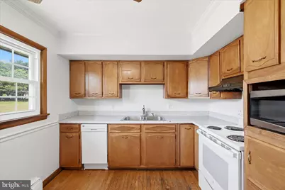 101 Locust Avenue, Winchester, VA 22601 - Photo 13