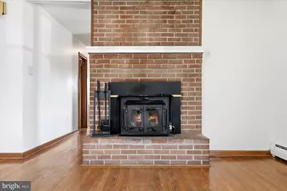 101 Locust Avenue, Winchester, VA 22601 - Photo 11