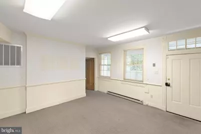 124 S Braddock Street, Winchester, VA 22601 - Photo 5