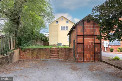 124 S Braddock Street, Winchester, VA 22601 - Photo 29
