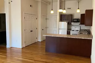 302 N Cameron St, Winchester, VA 22601 - Photo 3